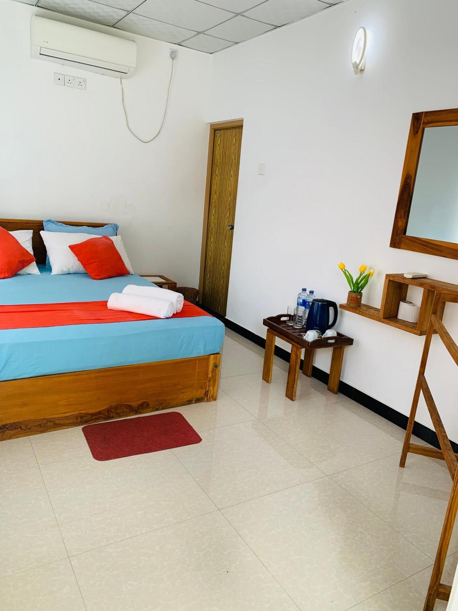 Chill House Safari Resort Udawalawe Exterior foto